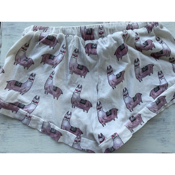 XS, MINKPINK, cream and purple llama print pajamas - Picture 5 of 7